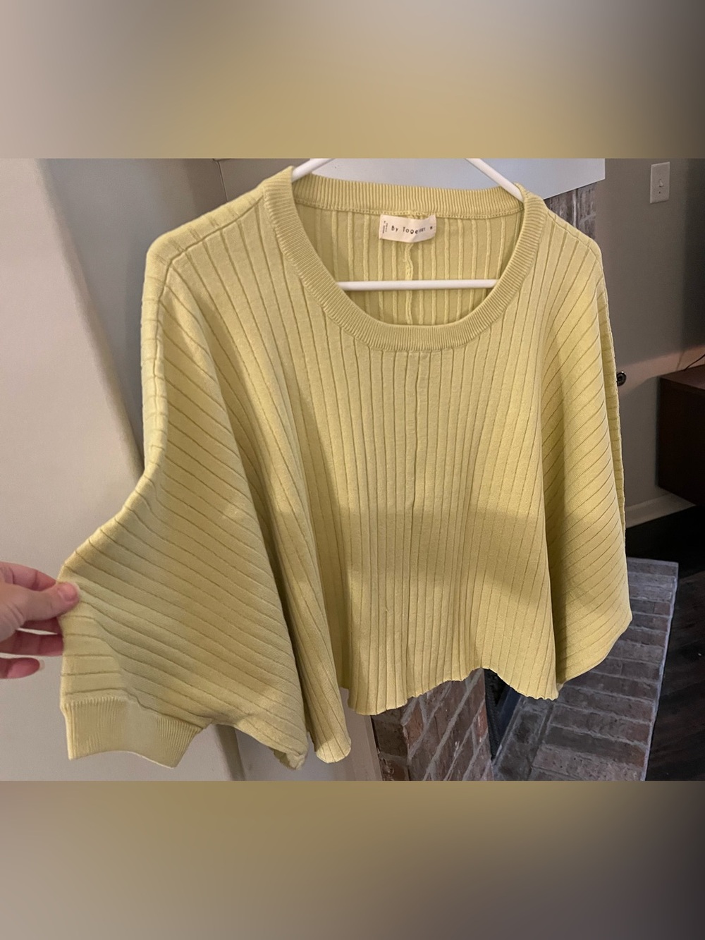 Yellow ribbed sweater size M